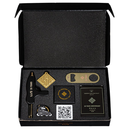 USD - 25 Years USD Anniversary Box 64mm ringsize - 1